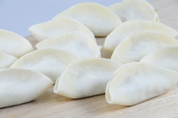 ハッスル餃子(生餃子)の写真 ハッスル餃子(生餃子)の写真