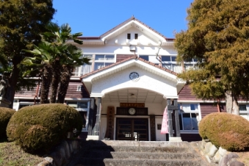 旧花輪小学校記念館(国登録有形文化財)の画像 旧花輪小学校記念館(国登録有形文化財)の画像