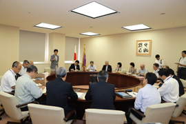 写真：会議の様子