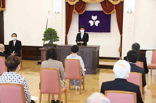 写真：式辞を述べる山本知事