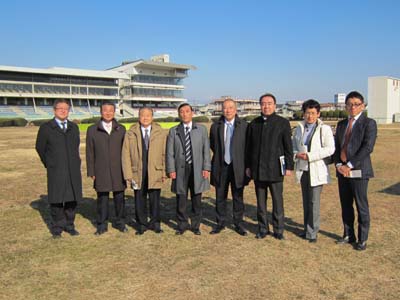 写真：高崎競馬場跡地にて