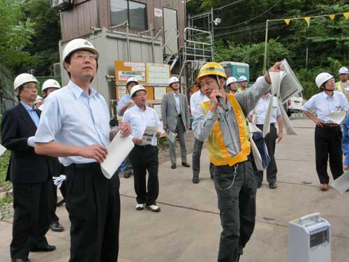 写真：八ッ場ダム建設工事の調査の様子