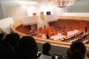 一般質問を傍聴する様子1（12月5日）写真