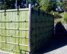 臨江閣の建仁寺垣の画像