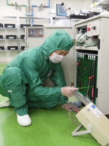 測定器を使用しての調整の画像