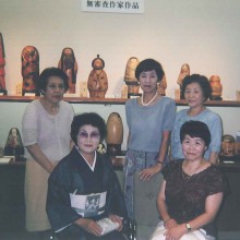 八王子の個展で女子高の同窓生と