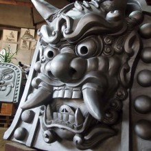 山口さんの鬼瓦　「『目が急所』と親父から教わった」