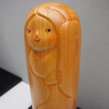 女性へと変化を遂け゛つつある『梳（くしけず）る乙女』