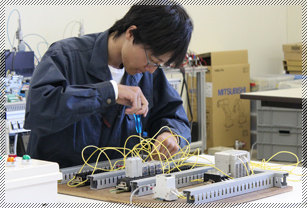 メカトロニクス制御技術の画像