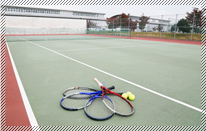 テニスコートの画像