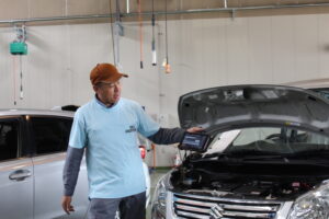 自動車整備科の画像