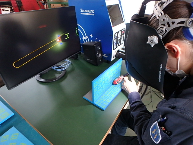 新技術AR溶接の様子の画像