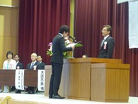 入校生代表宣誓