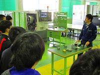 製作課題の説明