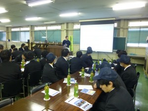 見学の様子2の画像