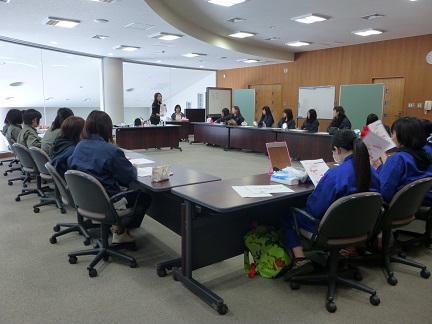 「実践！就職活動のためメイク講座」を初めて開催しましたの画像2