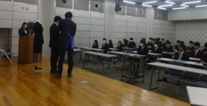 今年も開催！「就活のためのスーツ着こなし講座」の画像2