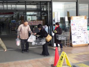 ベイシアフードセンター前橋吉岡店における店頭啓発活動の画像1