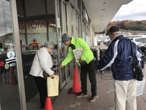 ベイシア富岡店における店頭啓発活動の画像