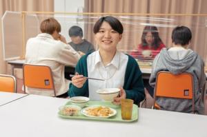 夕食風景の画像