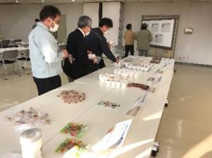 こんにゃく製品試食会の様子写真