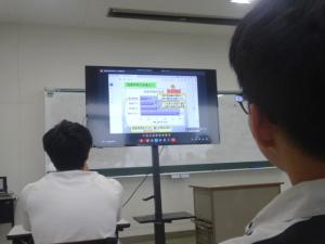 受講中に訓練生の様子２