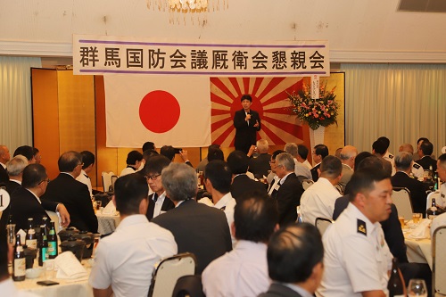 挨拶をする山本知事