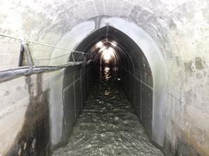隧道補修状況の画像