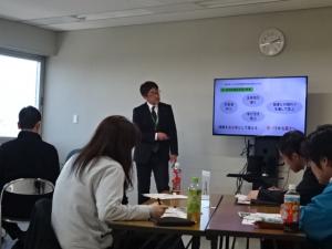 説明の様子の写真