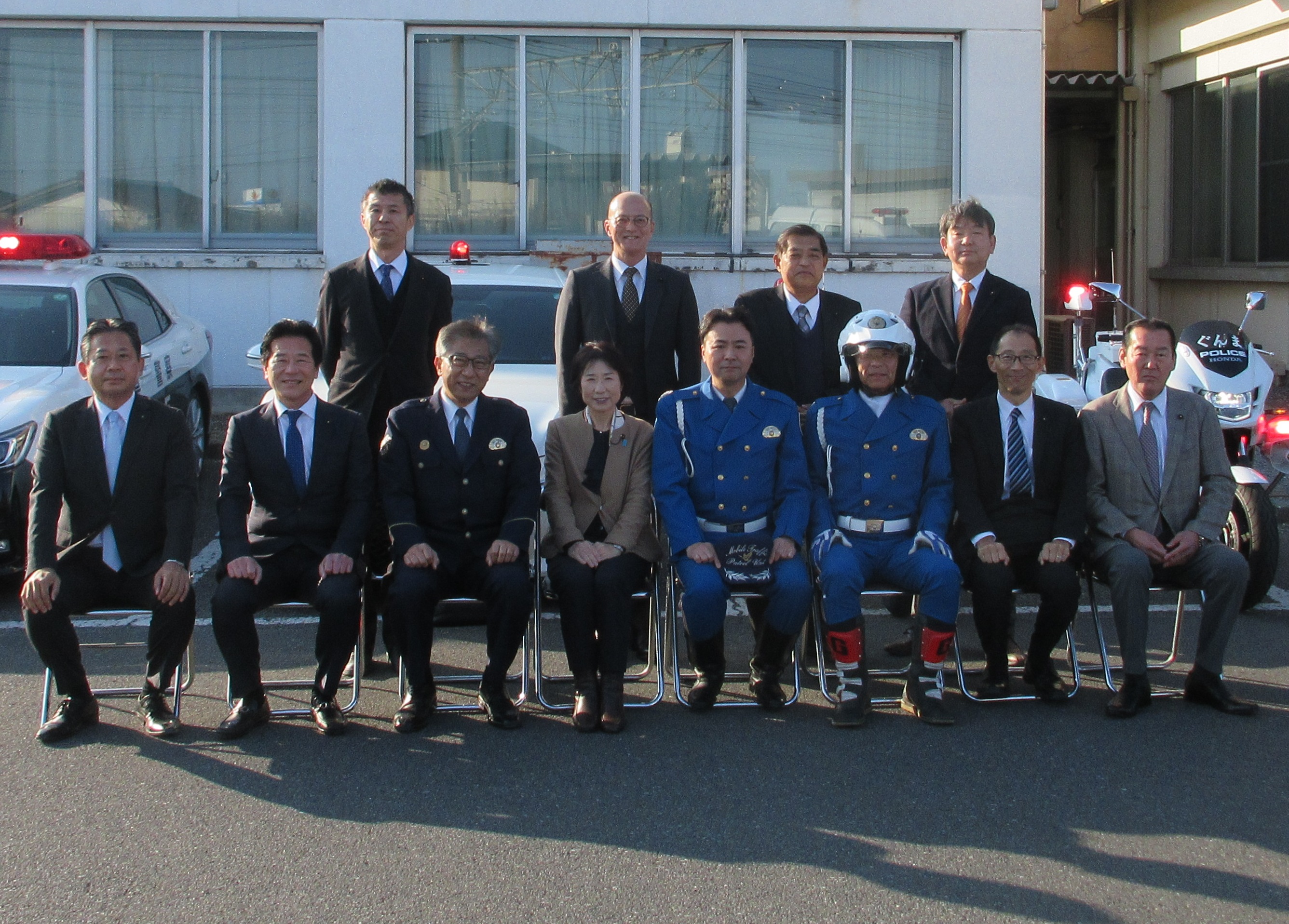 交通部交通機動隊にての画像