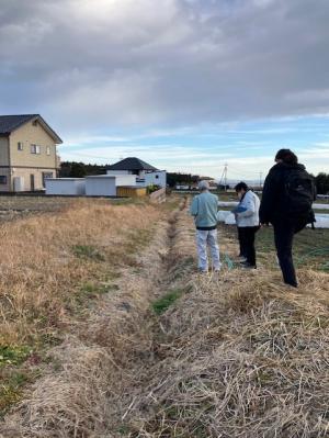 緩衝地帯の確認をしている画像