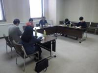 議員インタビューの様子写真1