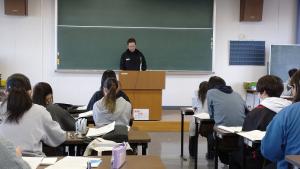 検討会中の画像