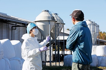 獣医師2（令和6年度）業務写真2