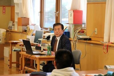 伊藤清議員によるガチ解説写真