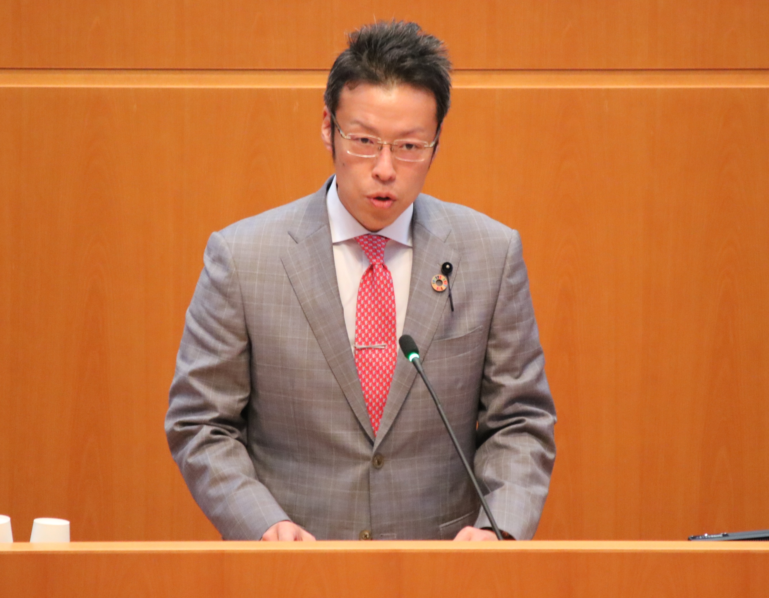 牛木委員長の画像