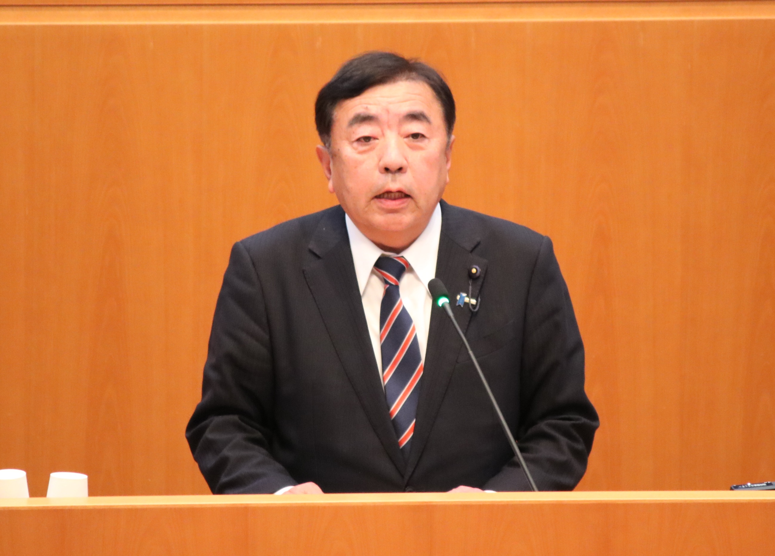 松本委員長の画像