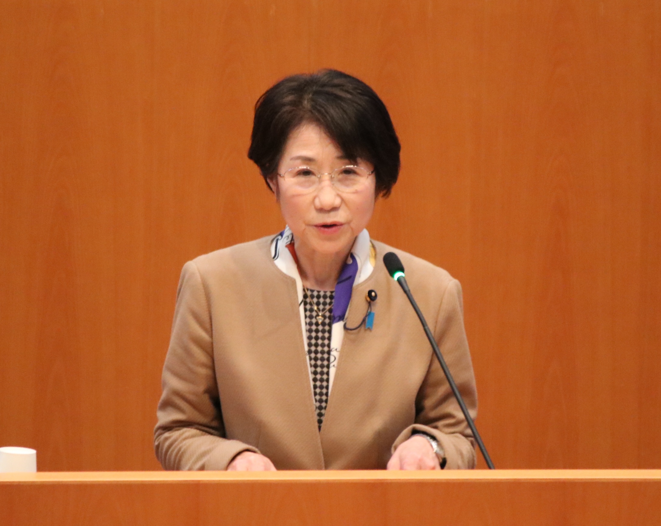 大林委員長の画像