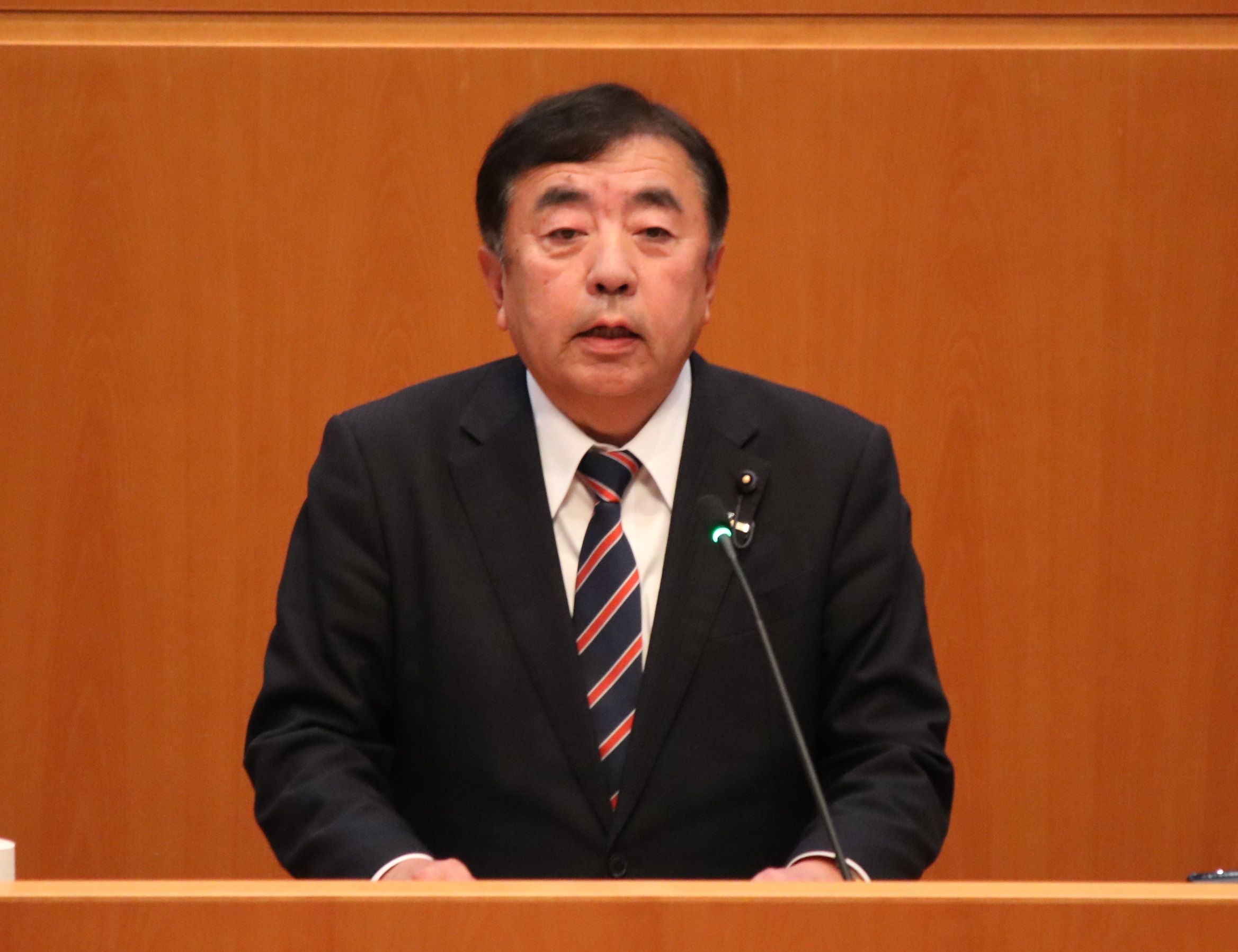 松本委員長の画像