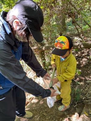 クリーン作戦の様子　