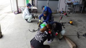 メンテナンス実習の様子写真