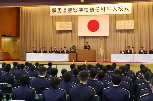 挨拶をする山本知事