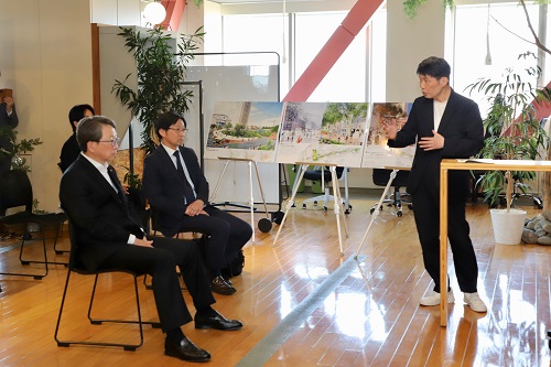 平大臣に説明する山本知事