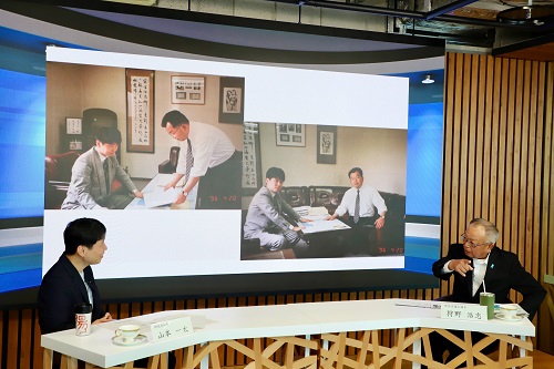 直滑降ストリームの収録風景（狩野県議）