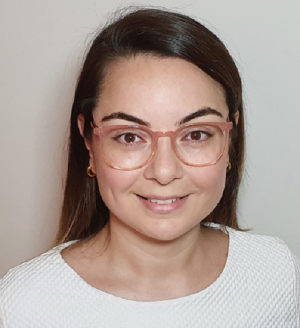 Nazlı Terzioglu博士顔写真