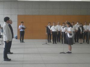 昨年度のメッセージ朗読の様子写真