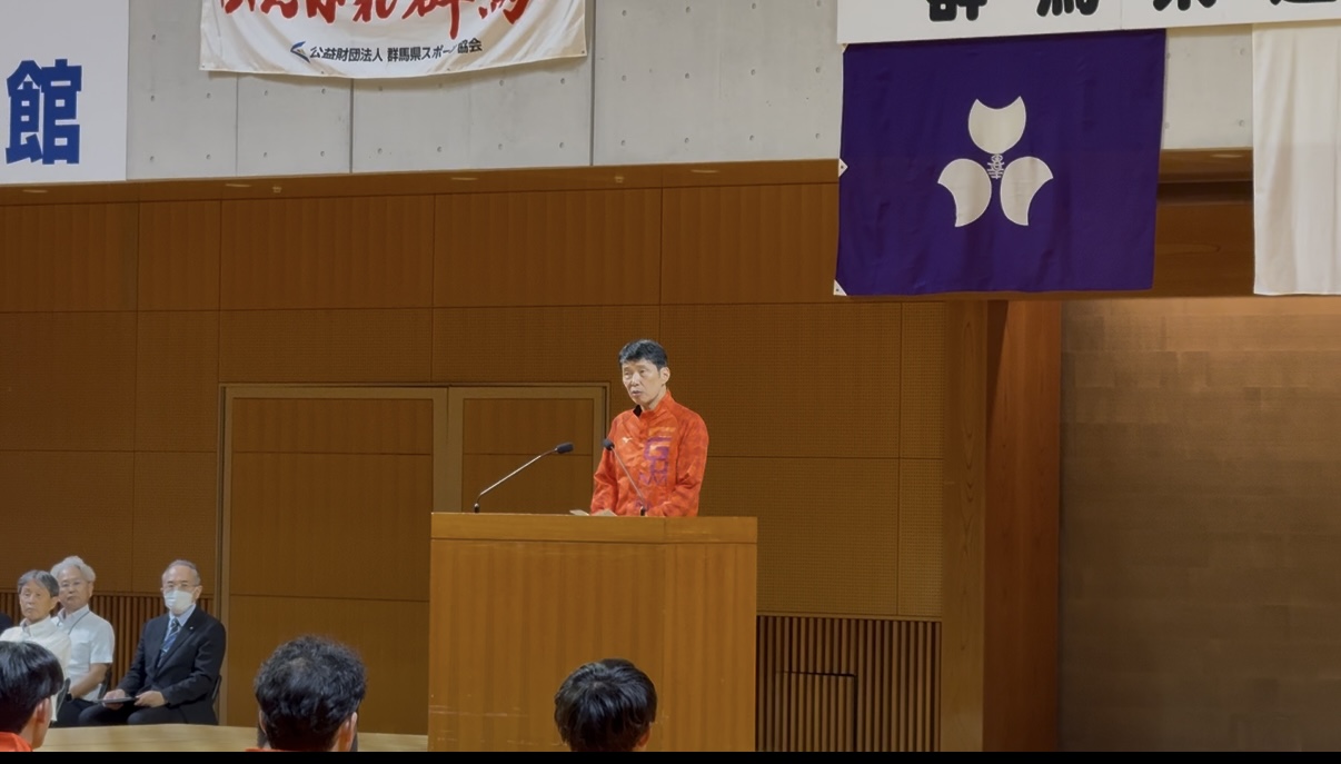 山本知事による激励時の写真