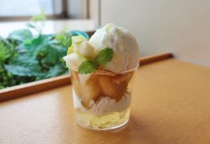 旬のフルーツミニパフェぐんま名月画像