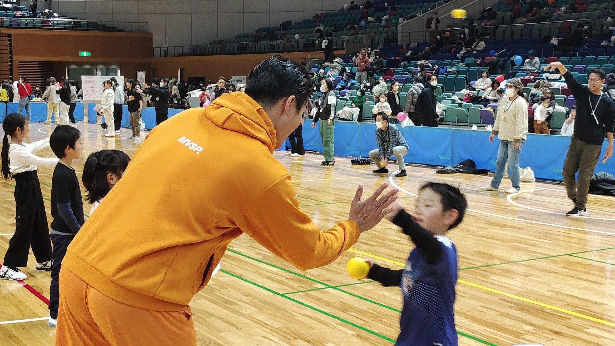 親子スポーツ教室の写真