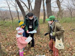 オオムラサキ越冬幼虫調査　説明書を作ってくれた